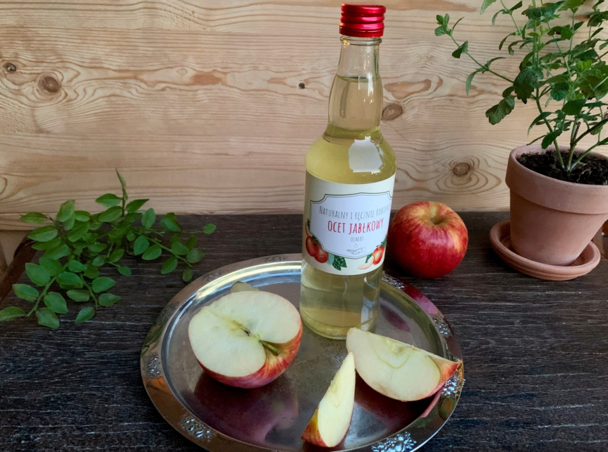 Naturalny i ręcznie robiony ocet jabłkowy 500 ml